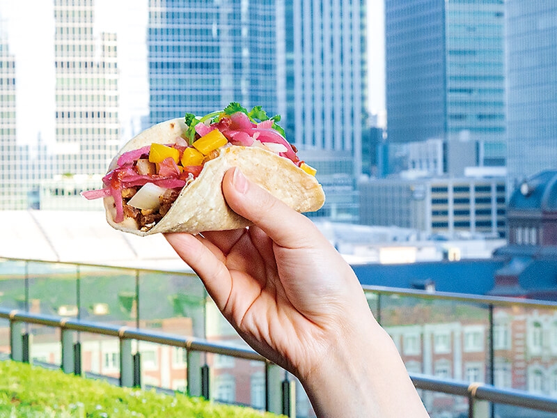 Molé TAQUERIA Y BAR