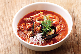 ペスカトーレ　ガーリックトマトスープ ＜リングイネ＞