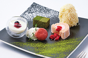 至福のデザートプレート