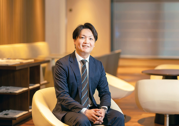 株式会社鉃鋼ビルディング 営業 宮内洋輔さん